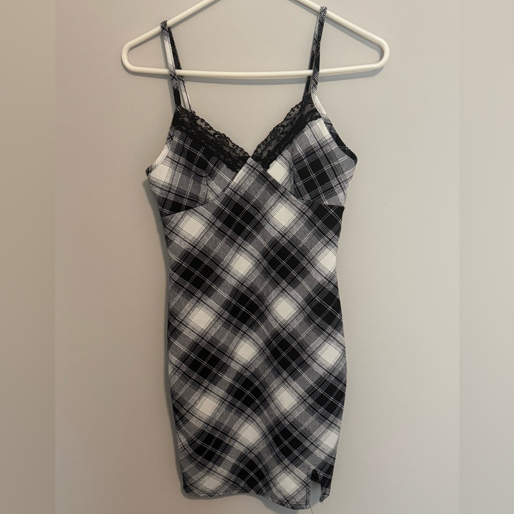 Vintage Y2K No Boundaries Size S black and white plaid lace babydoll mini dress